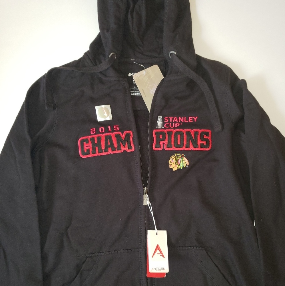 2015 Chicago Blackhawks zip up hoodie